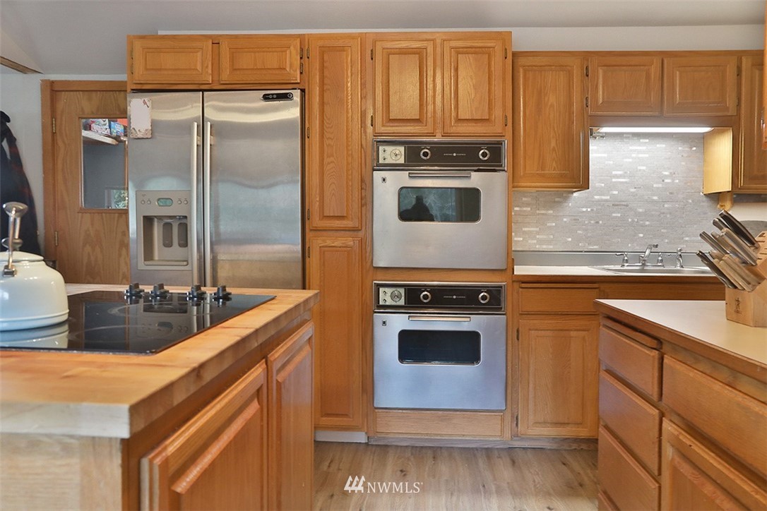 7380 Jewett Road Clinton, WA 98236 - Photo 10 of 34 Gallery Image 10