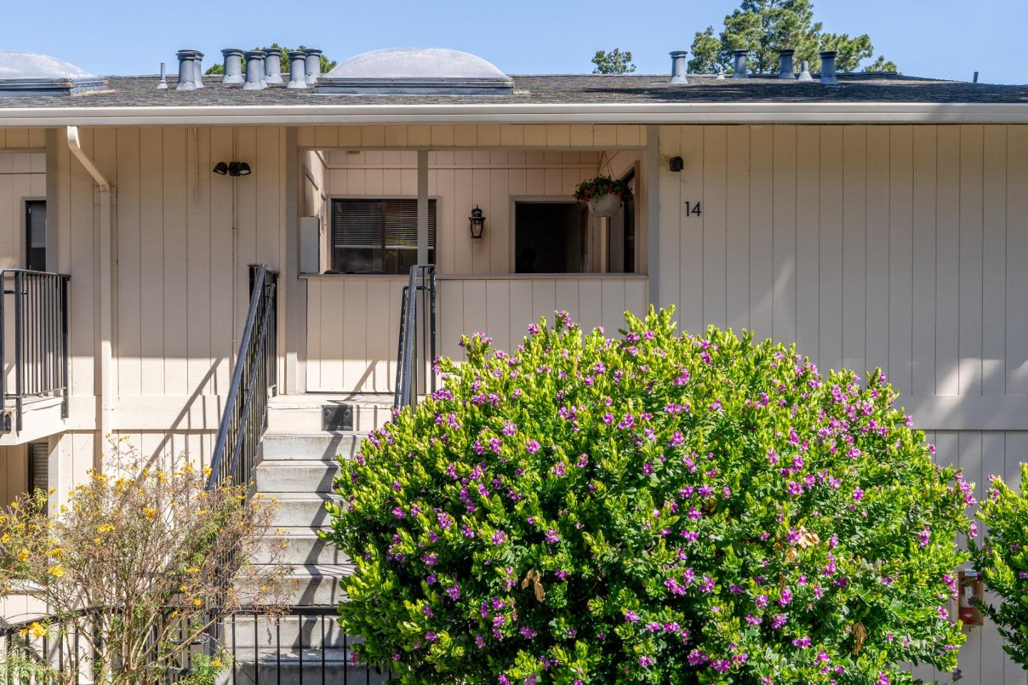 250 Forest Ridge Road, Unit 14 Monterey, CA 93940 - Photo 14 of 35 Gallery Image 14