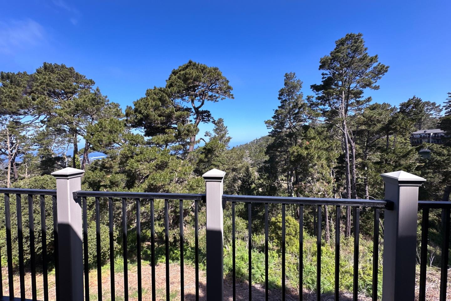 250 Forest Ridge Road, Unit 14 Monterey, CA 93940 - Photo 21 of 35 Gallery Image 21