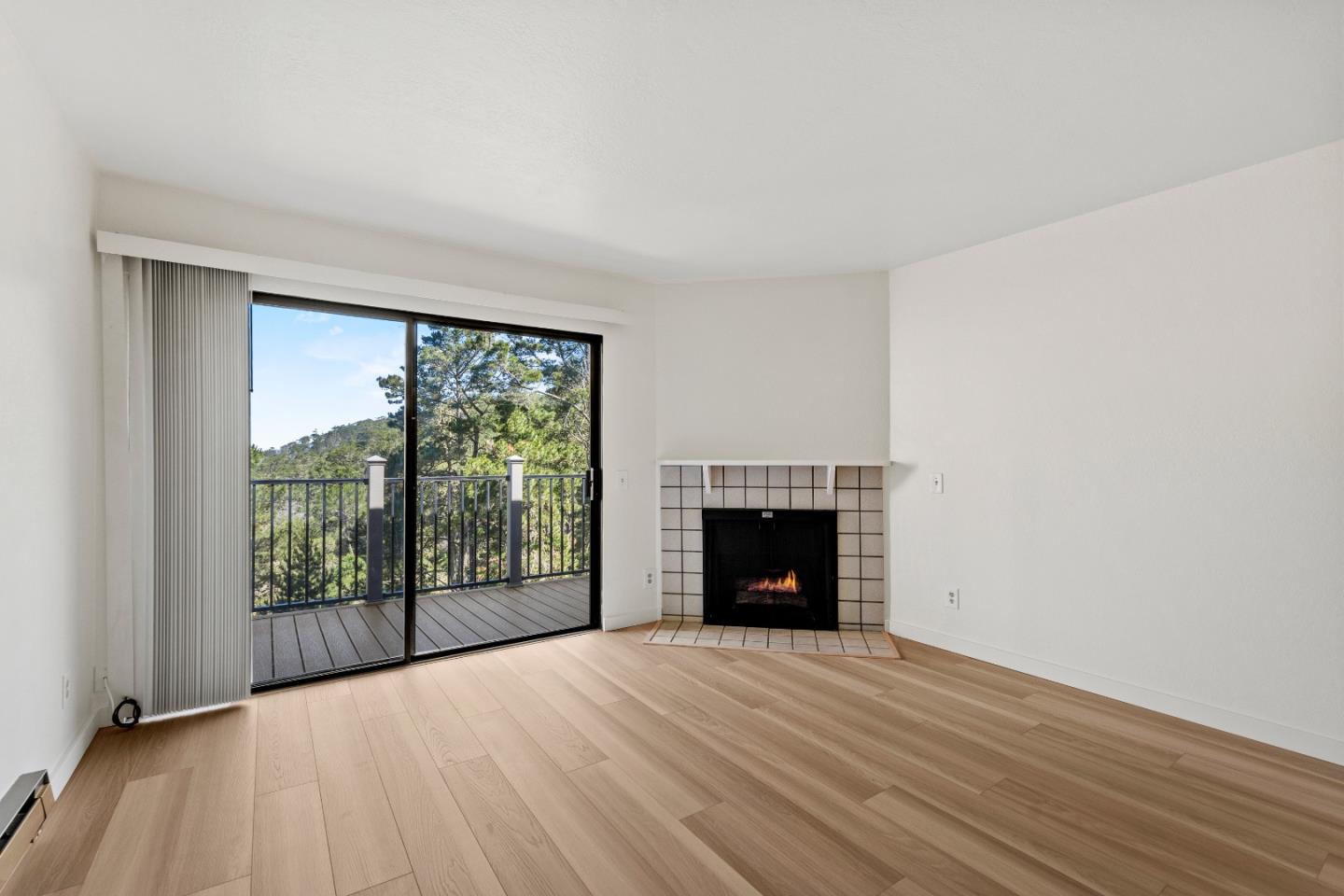 250 Forest Ridge Road, Unit 14 Monterey, CA 93940 - Photo 3 of 35 Gallery Image 3