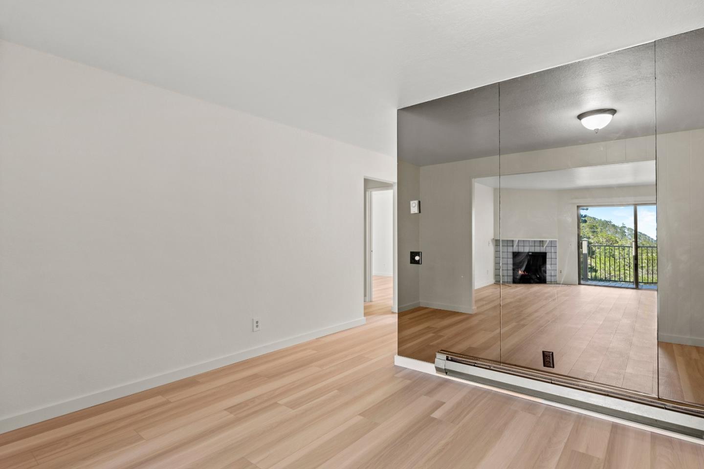 250 Forest Ridge Road, Unit 14 Monterey, CA 93940 - Photo 9 of 35 Gallery Image 9