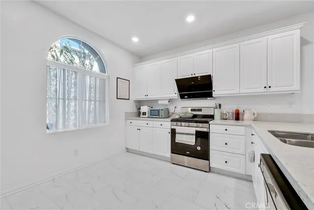 $679,000 | 16054 Holstein Street, Chino, CA 91708