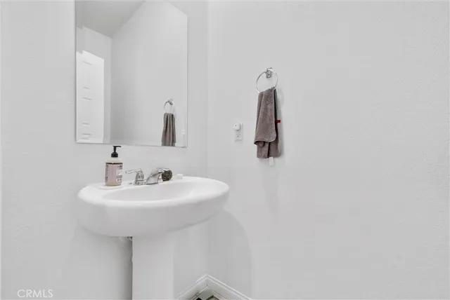 $679,000 | 16054 Holstein Street, Chino, CA 91708