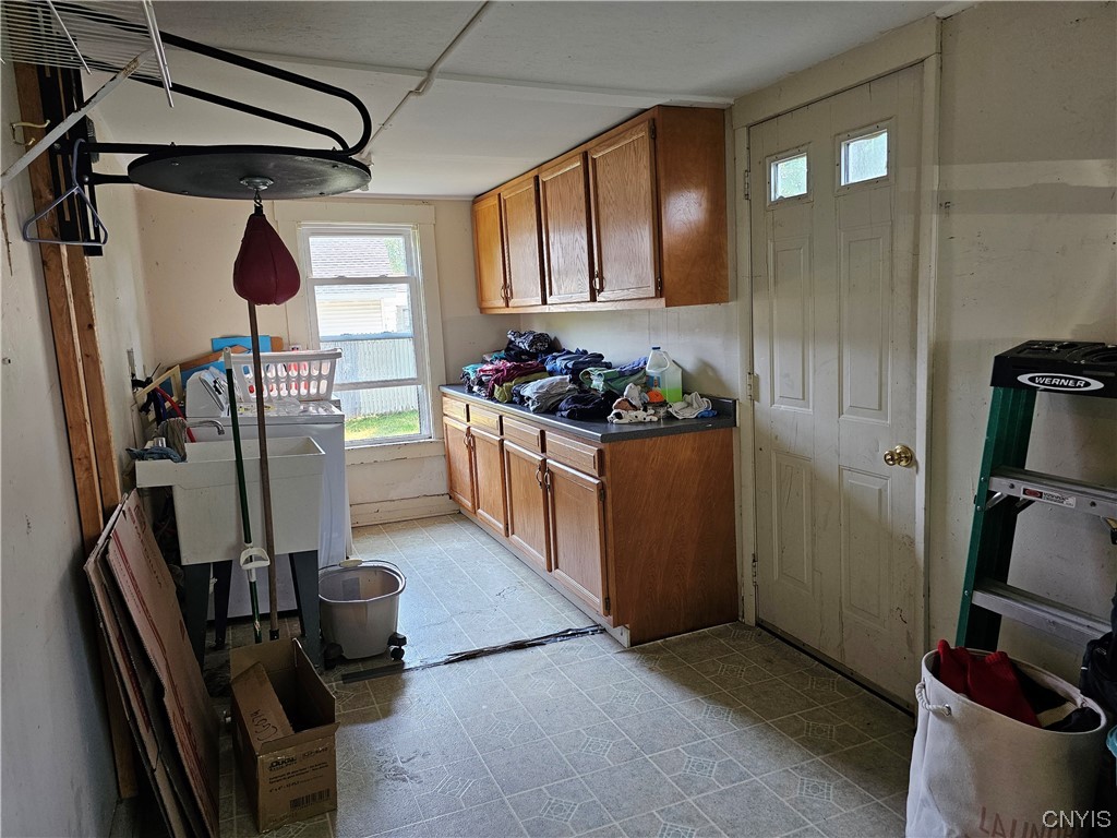 605 Buckley Road Salina, NY 13088 - Photo 27 of 33