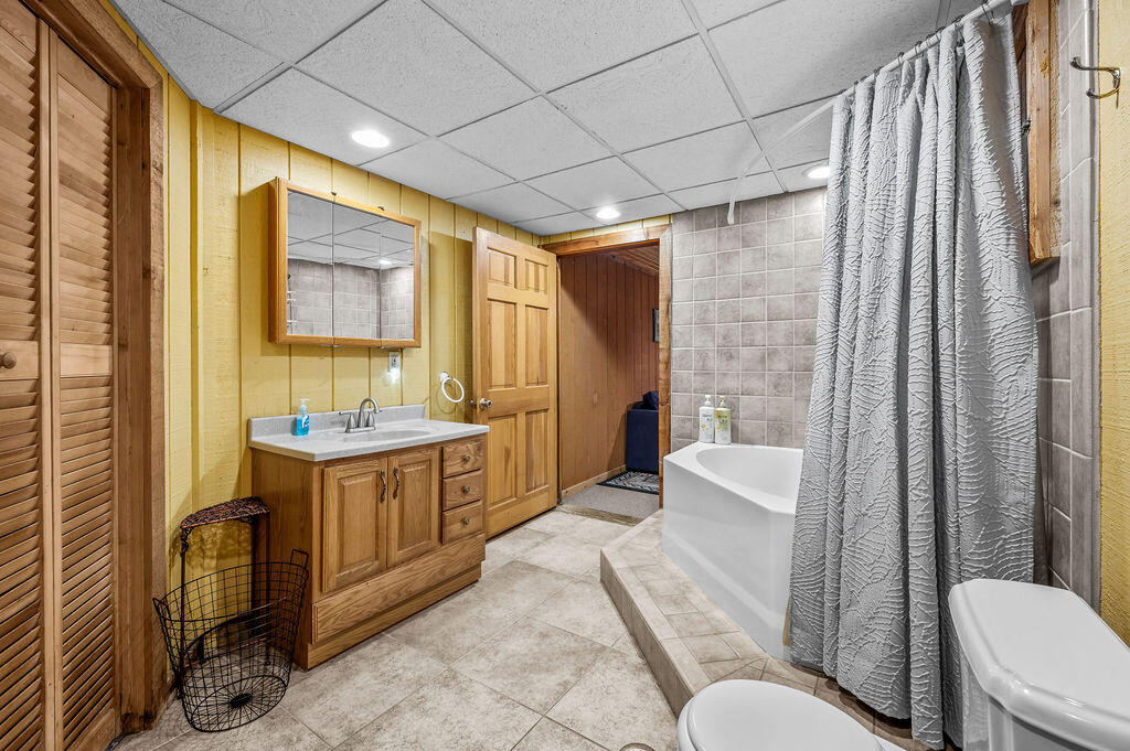 11008 Corey Lake Road Three Rivers, MI 49093 - Photo 29 of 73 a32