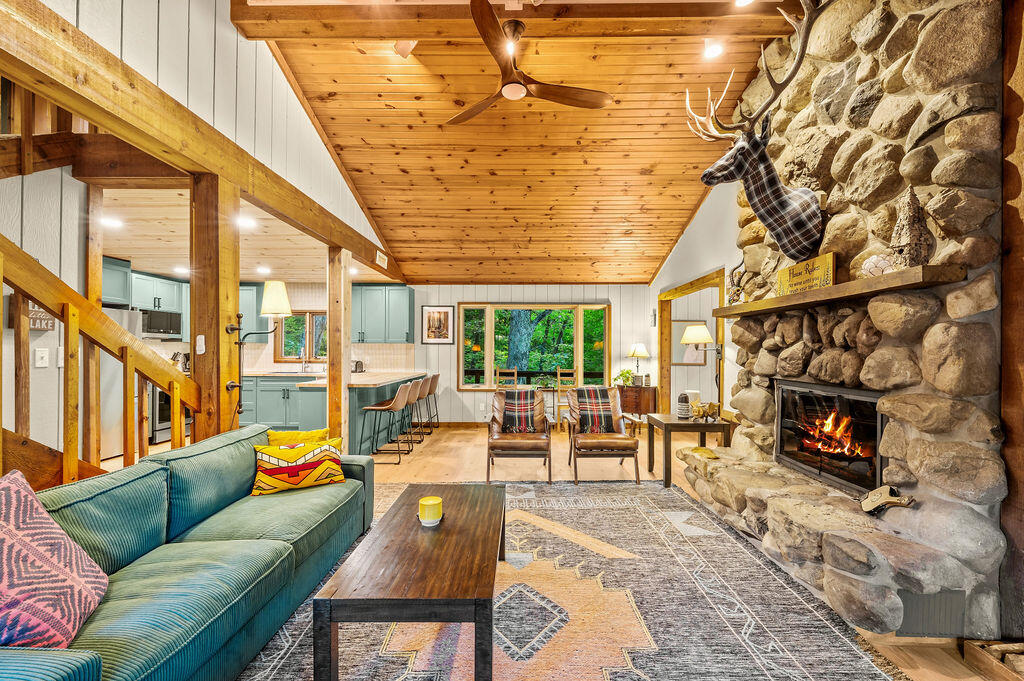 11008 Corey Lake Road Three Rivers, MI 49093 - Photo 5 of 73 a8