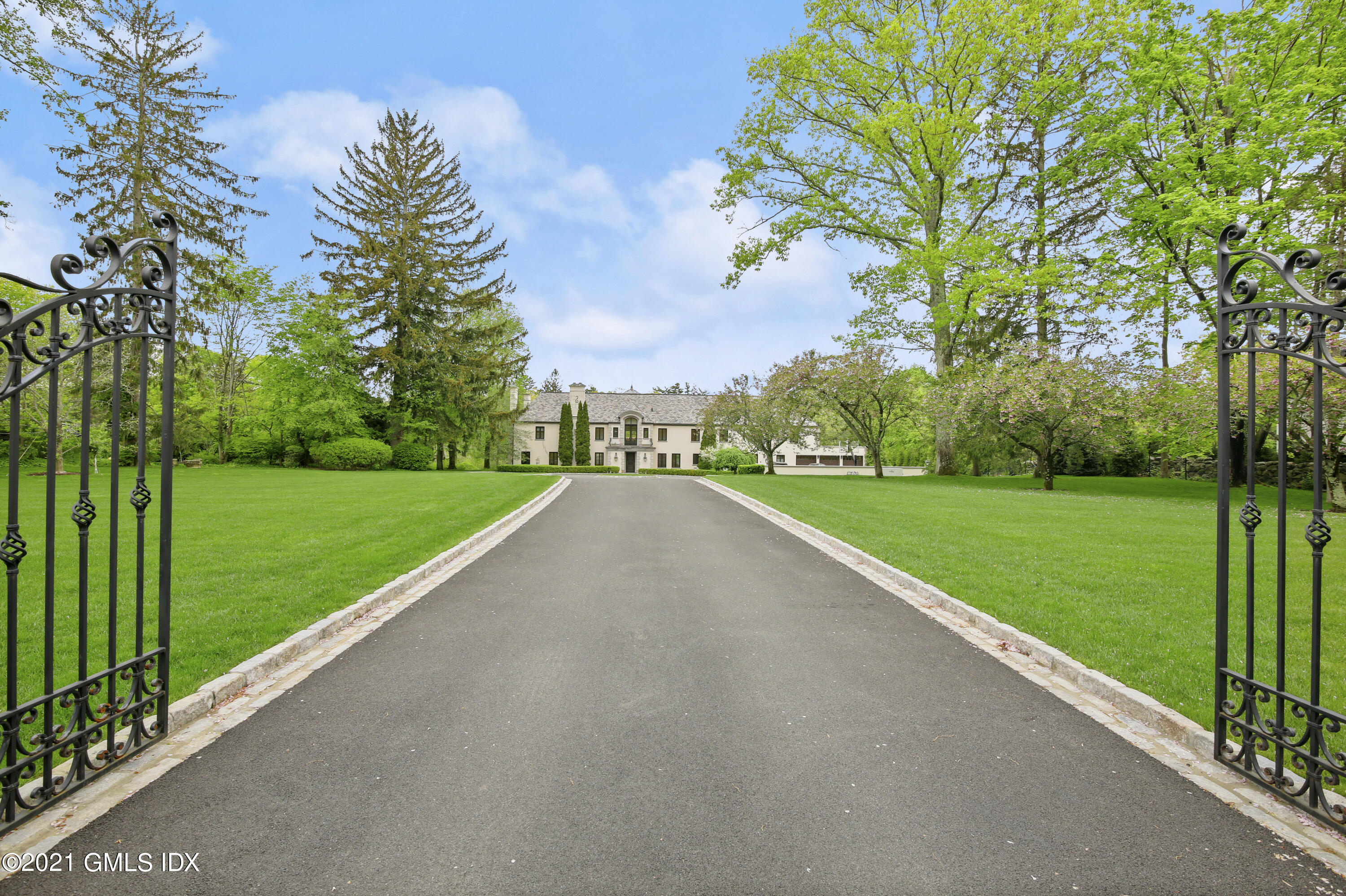 200 Stanwich Road Greenwich, CT 06830 - Photo 6 of 80 200 Stanwich Rd Greenwich CT-print-110-1