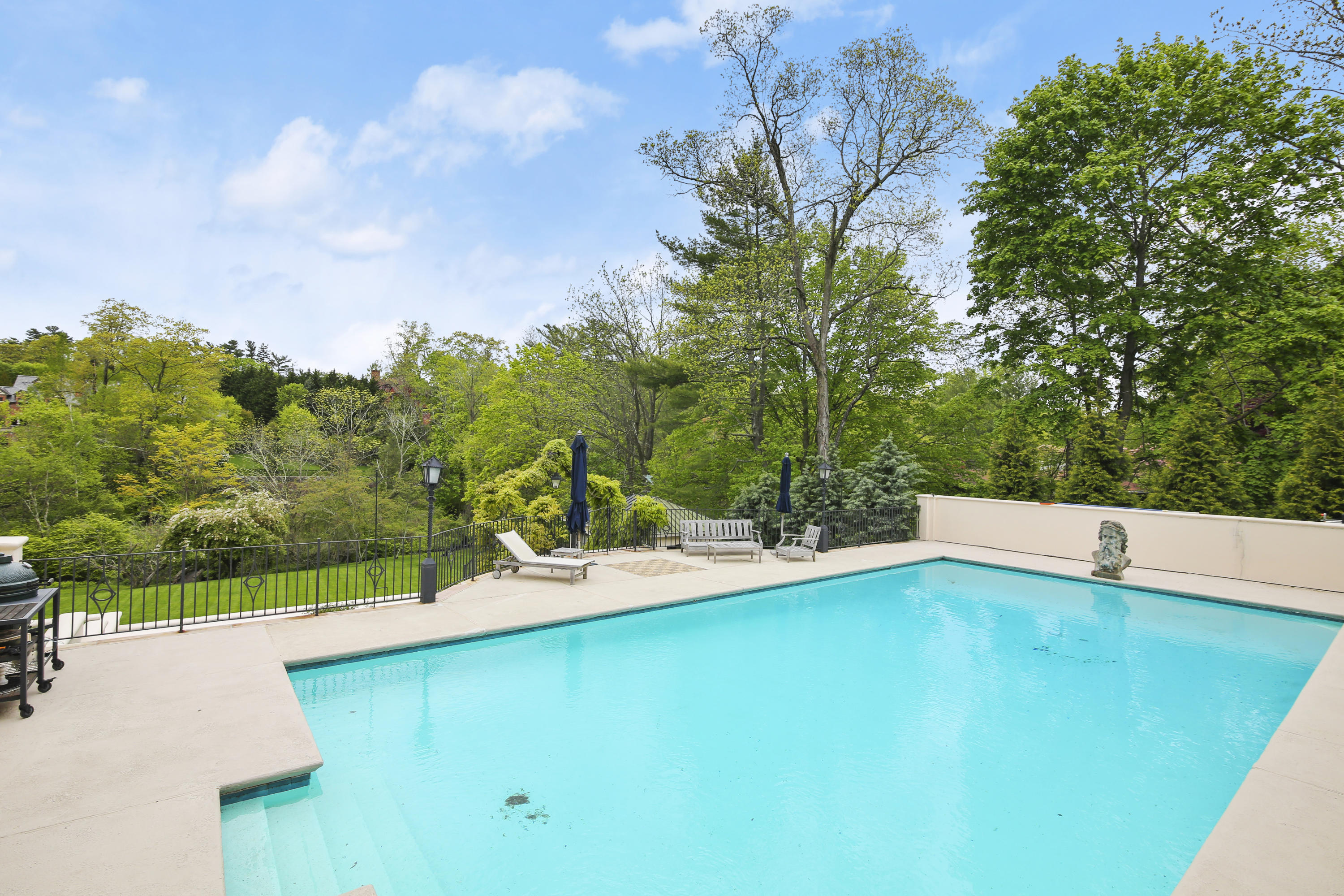 200 Stanwich Road Greenwich, CT 06830 - Photo 68 of 80 200 Stanwich Rd Greenwich CT-print-091-0