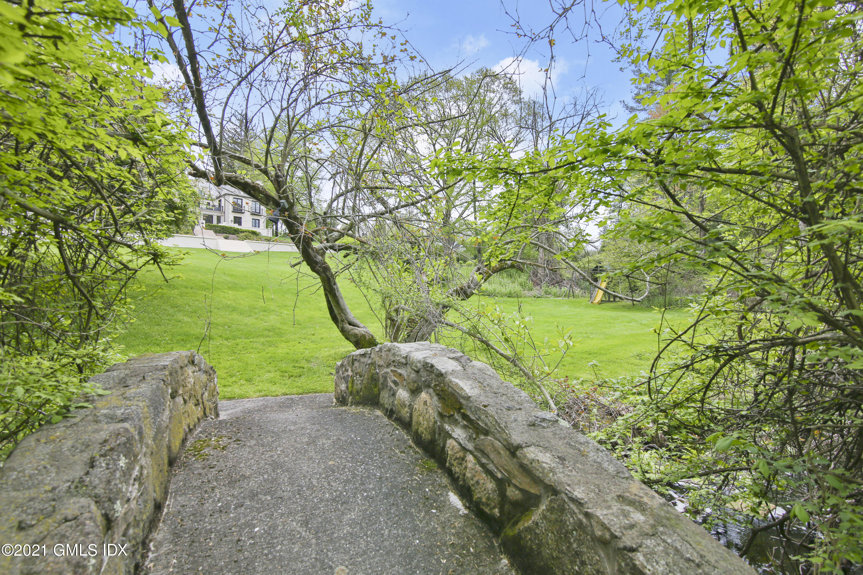 200 Stanwich Road Greenwich, CT 06830 - Photo 74 of 80 a view of a park with large trees