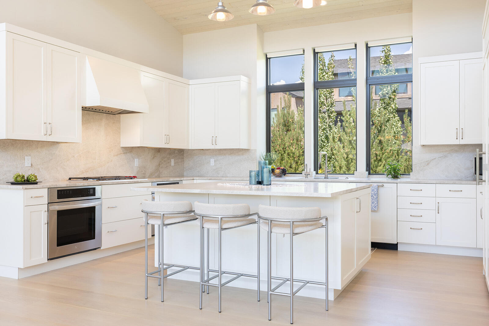 27 Streamside Drive Blaine County, ID 83333 - Photo 11 of 41 Kitchen