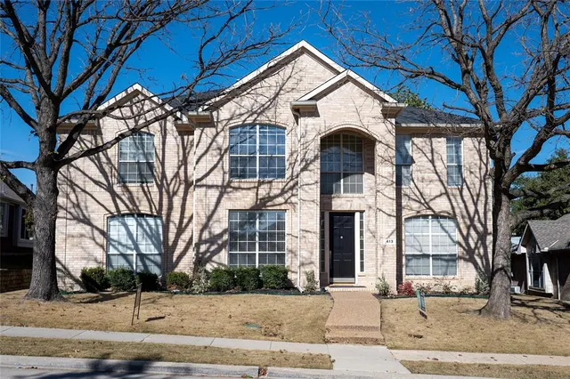 $634,999 | 413 Ridge Meade Drive, Lewisville, TX 75067