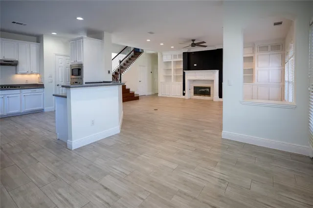 $634,999 | 413 Ridge Meade Drive, Lewisville, TX 75067