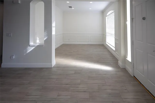 $634,999 | 413 Ridge Meade Drive, Lewisville, TX 75067