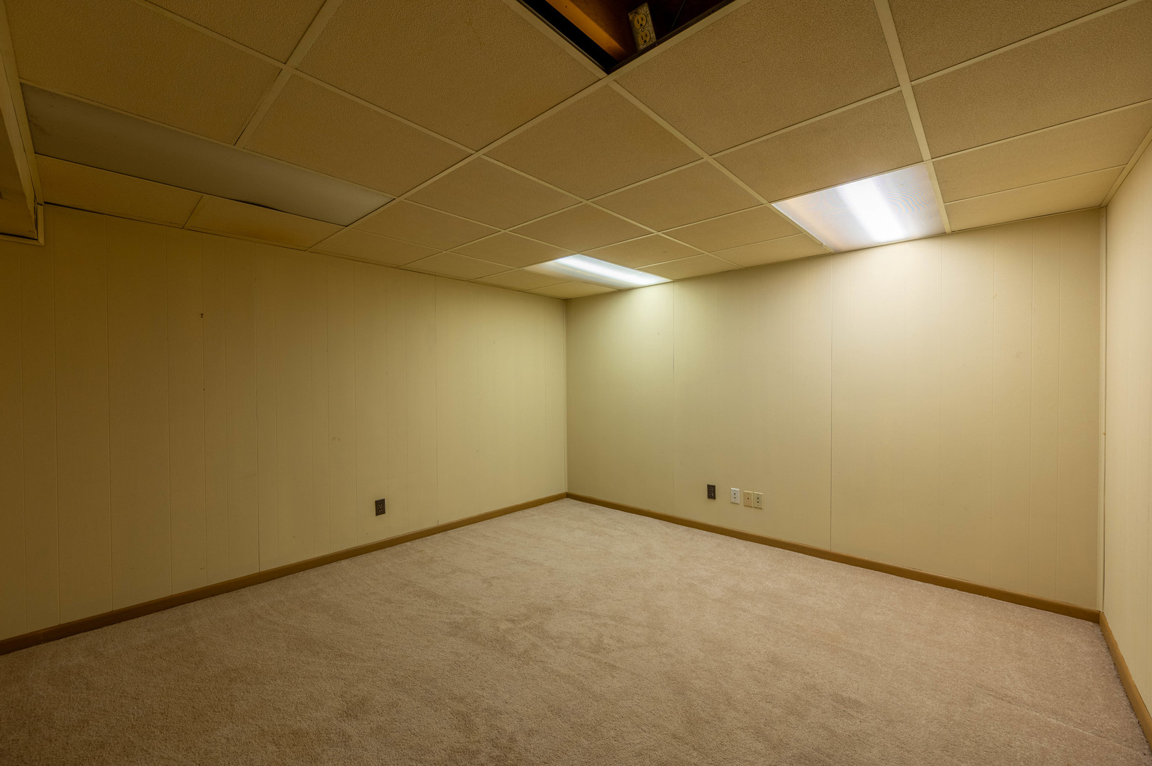 1018 Tee Street Dixon, IL 61021 - Photo 30 of 31 a view of empty room