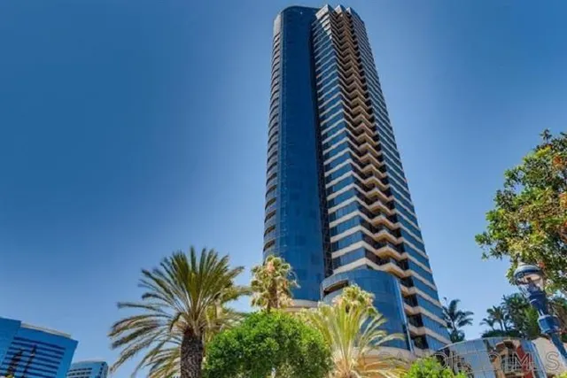 a view of a multi story building