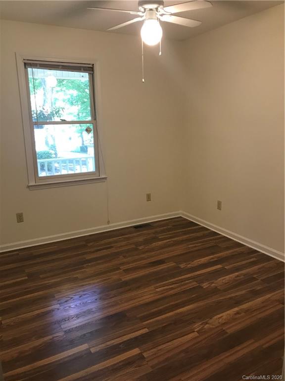 2738 Beechwood Road Denver, NC 28037 - Photo 13 of 26 Gallery Image 13