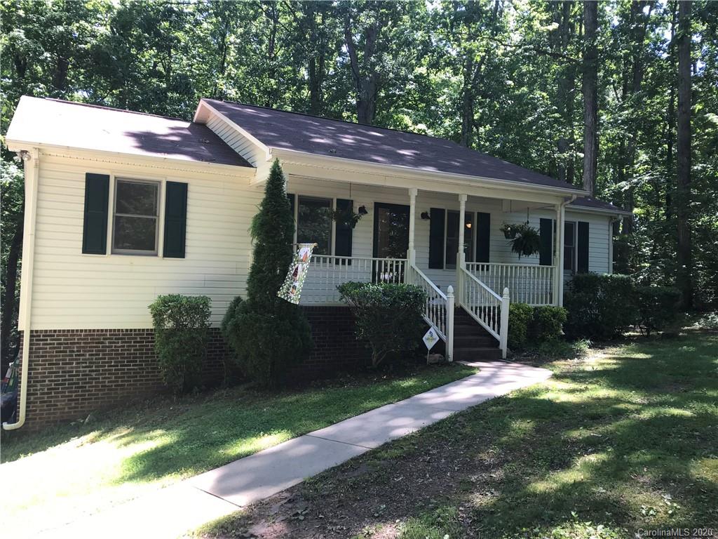 2738 Beechwood Road Denver, NC 28037 - Photo 3 of 26 Gallery Image 3
