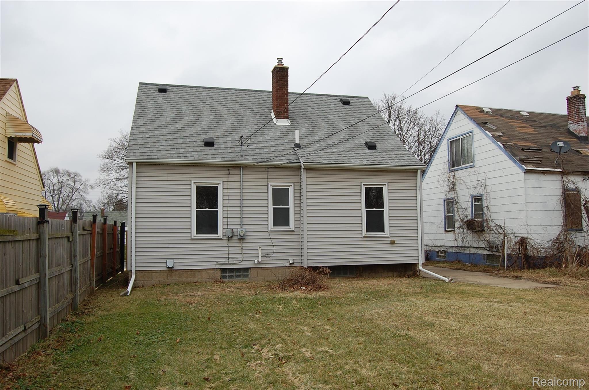 407 Frazier Street River Rouge, MI 48218 - Photo 18 of 18 DSC_0042.JPG