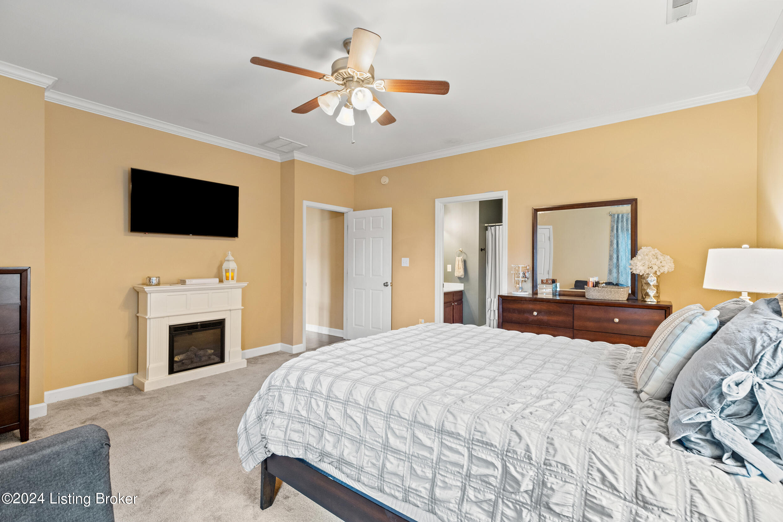 112 Chinoe Road Versailles, KY 40383 - Photo 10 of 22 Primary Bedroom
