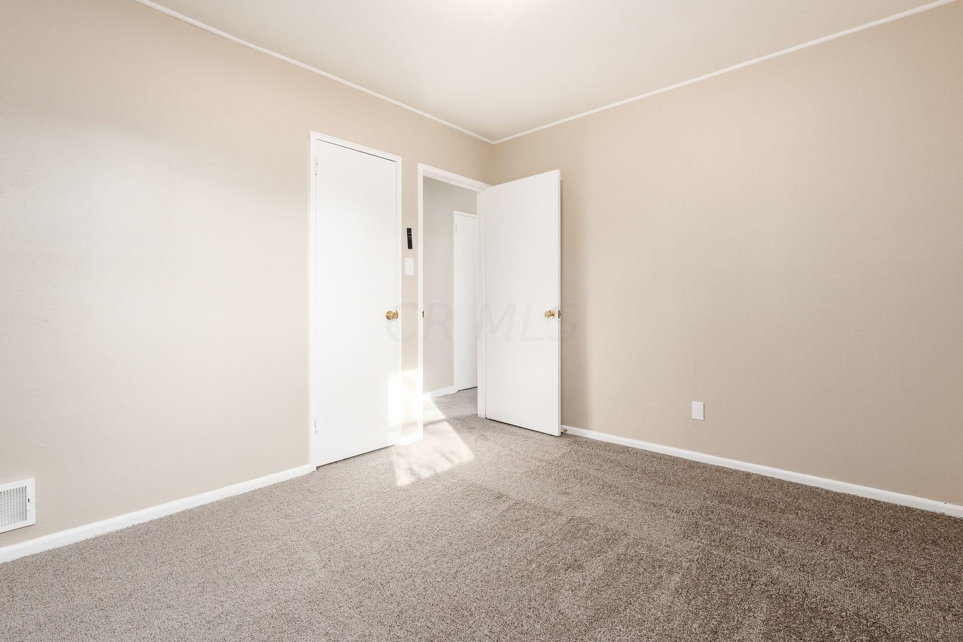 4983 Justin Road Columbus, OH 43227 - Photo 27 of 33 028_78cc298_i 4983 Justin 069