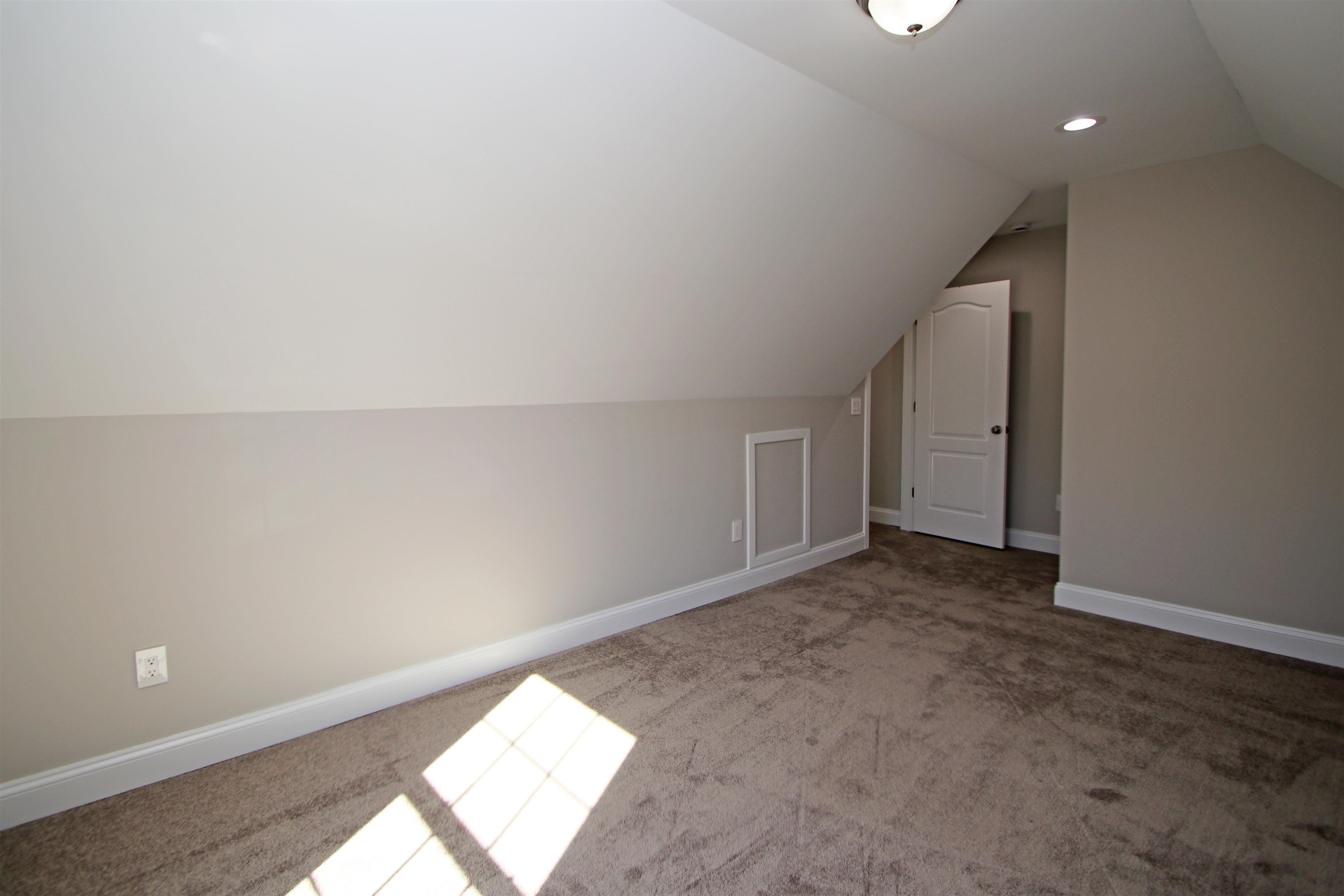 2060 Willow Hill Drive Harrisonburg, VA 22801 - Photo 30 of 43 an empty room with windows