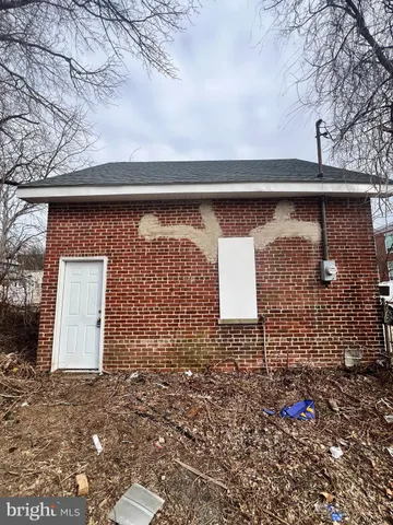 $225 | 321 Barclay Street, Burlington, NJ 08016