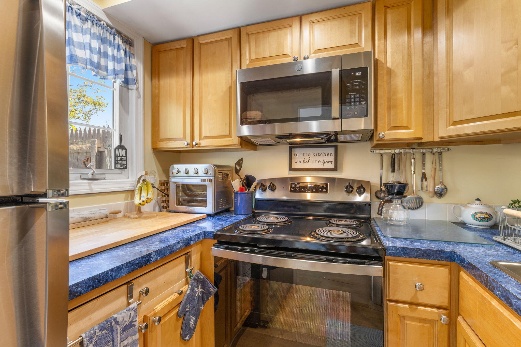 135 West Main Street, Unit 32 Hyannis, MA 02601 - Photo 10 of 24 20-web-or-mls-135-w-main-st-32