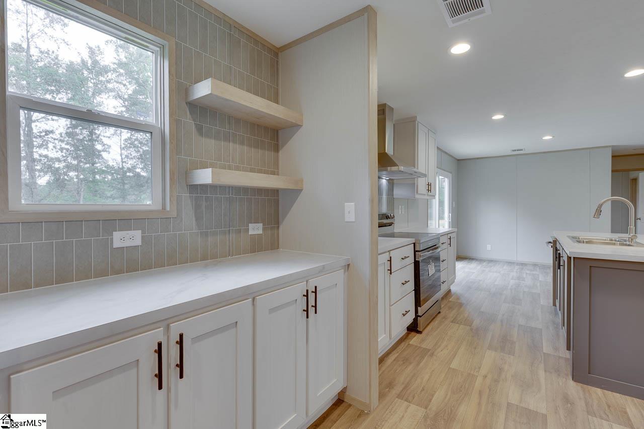 318 Bulman Road Roebuck, SC 29376 - Photo 20 of 38