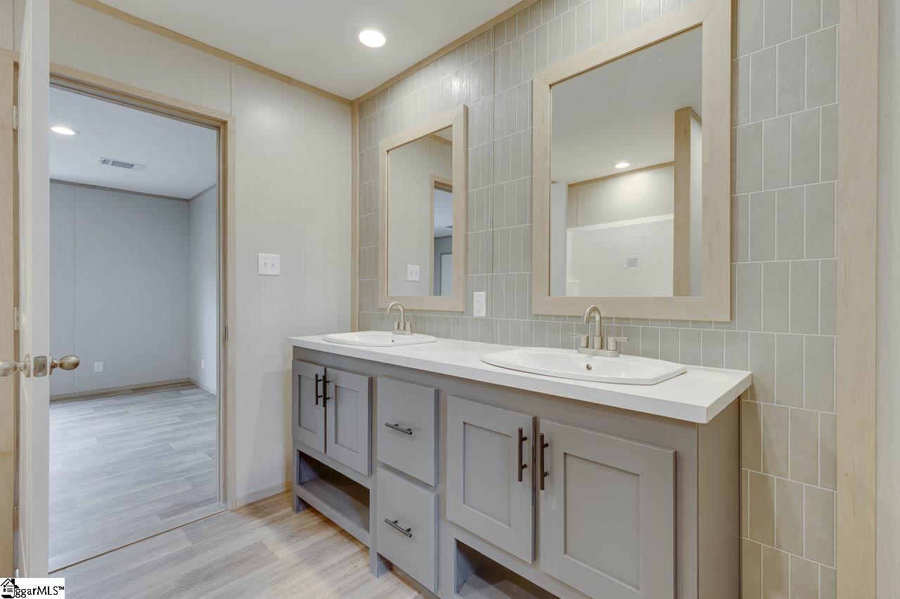 318 Bulman Road Roebuck, SC 29376 - Photo 28 of 38