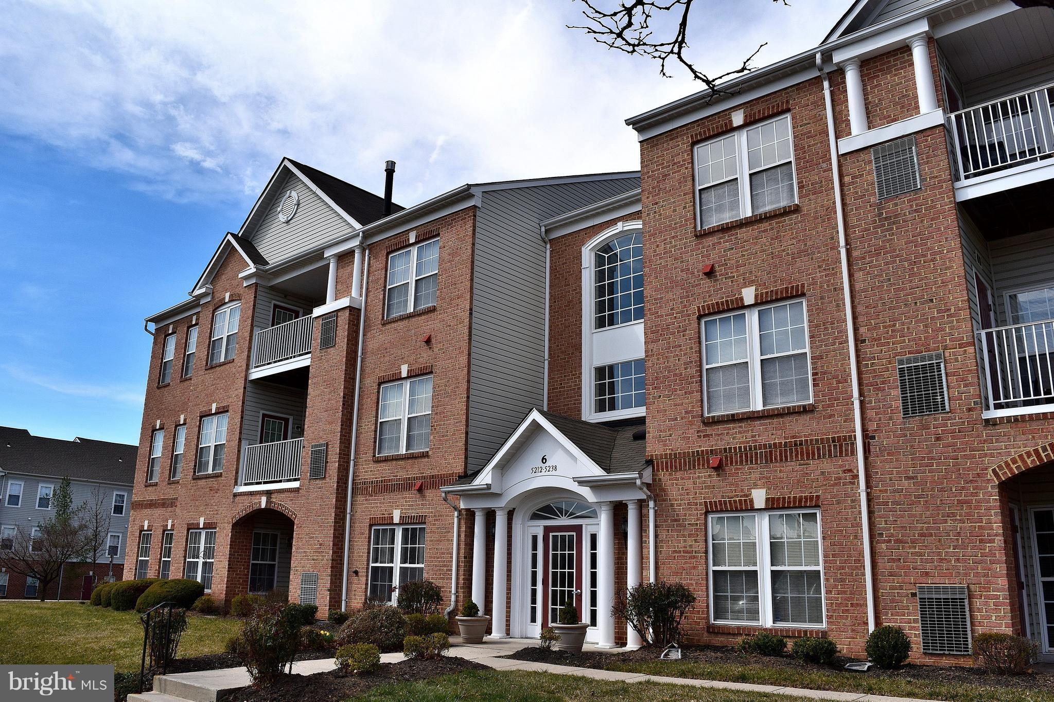 5222 Glenthorne Court, Unit 5222 Baltimore, MD 21237 - Photo 2 of 28 Exterior (General)