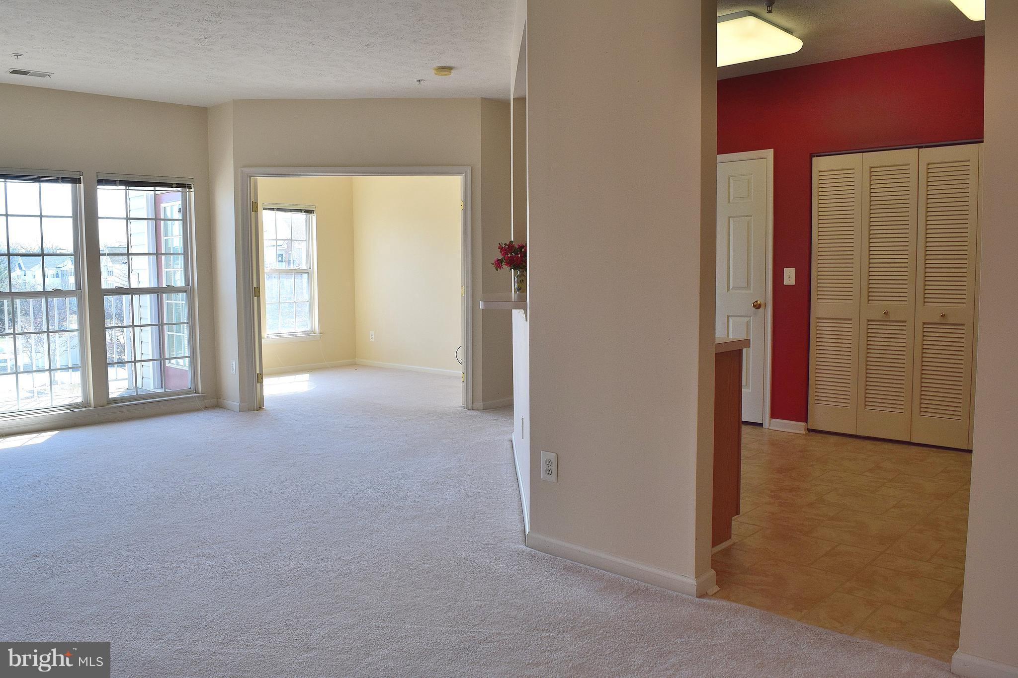5222 Glenthorne Court, Unit 5222 Baltimore, MD 21237 - Photo 4 of 28 Interior (General)