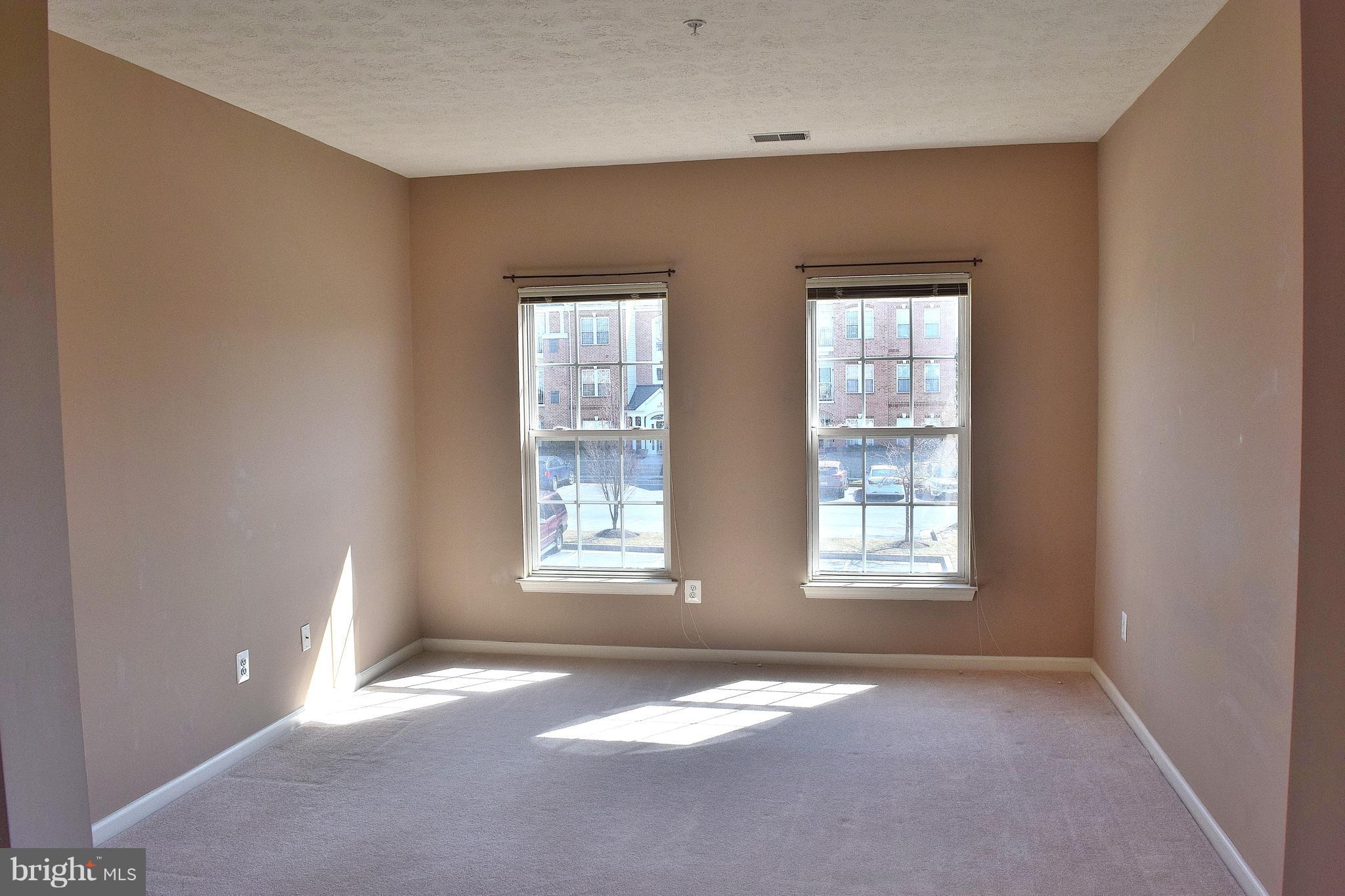 5222 Glenthorne Court, Unit 5222 Baltimore, MD 21237 - Photo 10 of 28 Bedroom (Master)