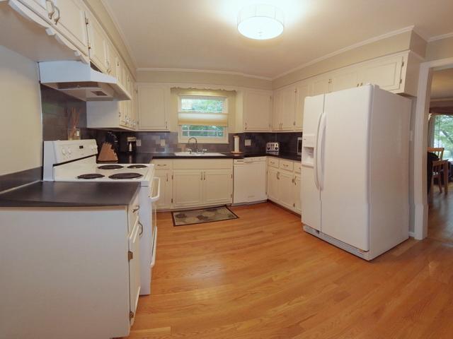 2214 Yorkshire Road Upper Arlington, OH 43221 - Photo 10 of 21