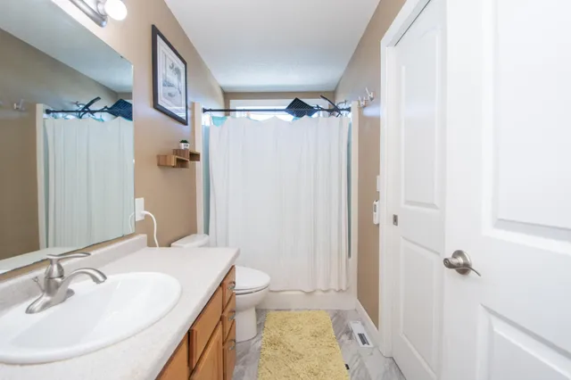 $259,000 | 3023 33rd Street South, Moorhead, MN 56560