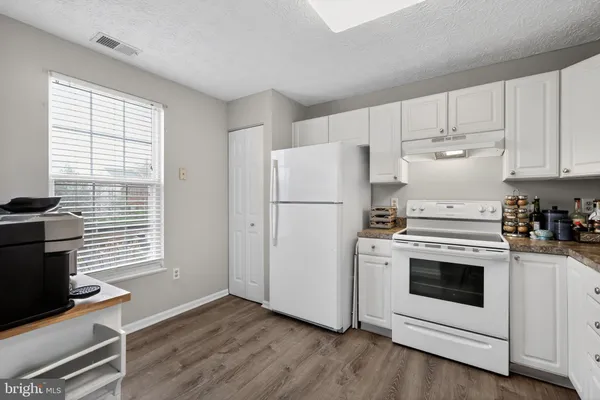 $304,999 | 2456 Apple Blossom Lane, Unit 201, Odenton, MD 21113