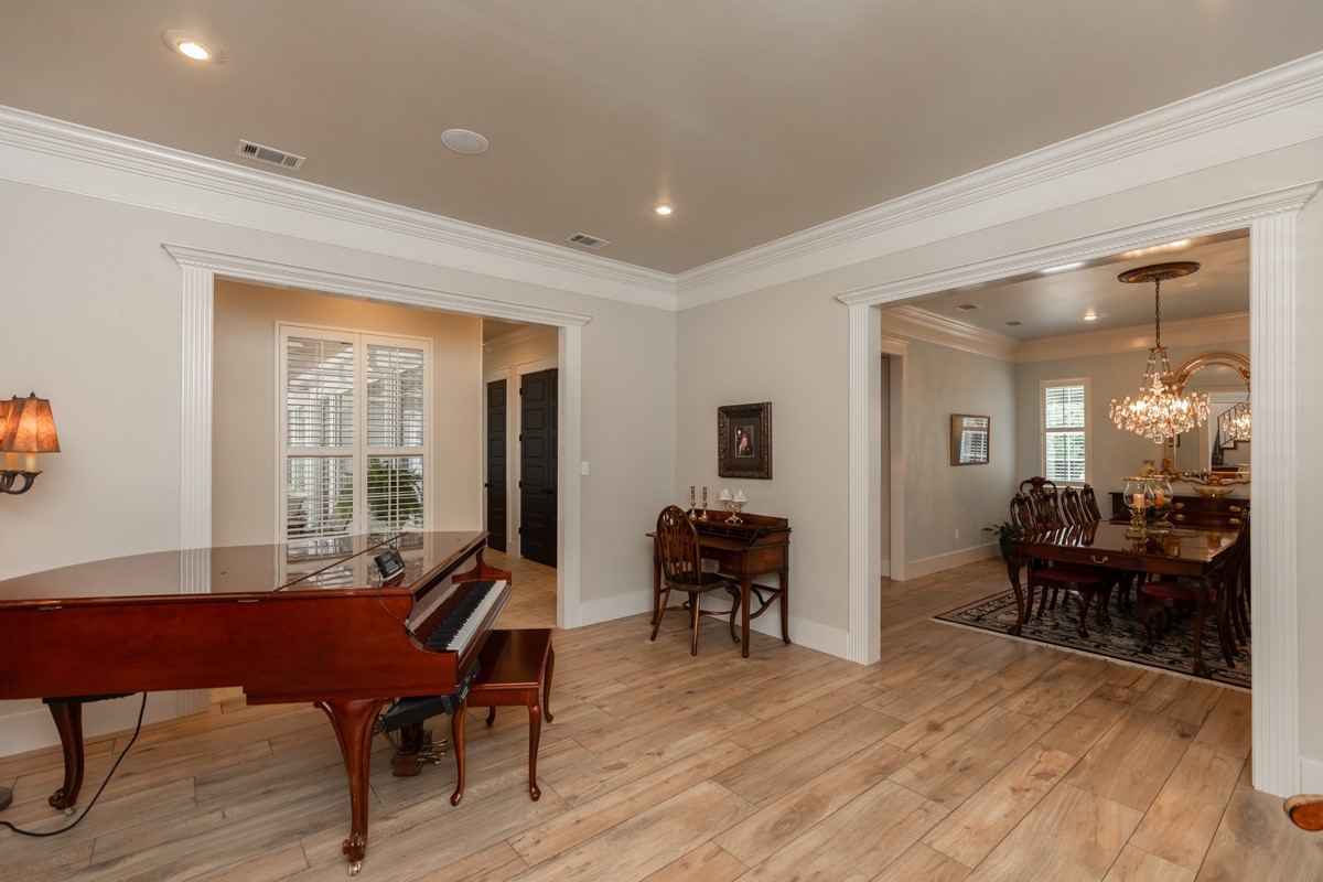 5950 Keith Road Lumberton, TX 77657 - Photo 8 of 35