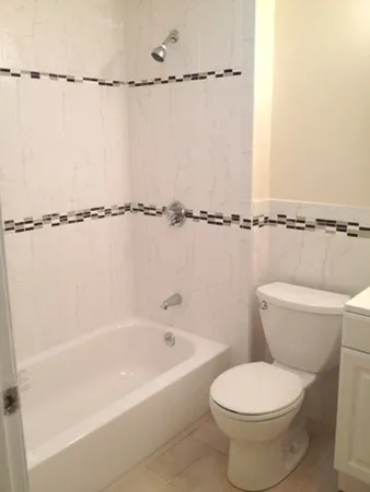 $4,000 | 122 Berkshire Street, Unit 2(1A), Cambridge, MA 02141