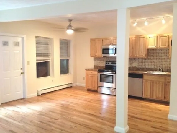 $4,000 | 122 Berkshire Street, Unit 2(1A), Cambridge, MA 02141