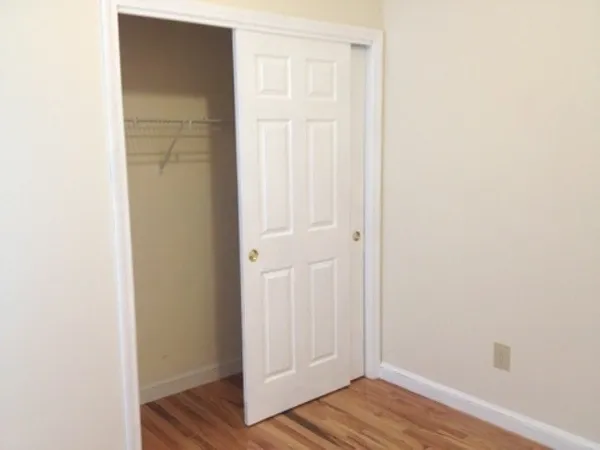 $4,000 | 122 Berkshire Street, Unit 2(1A), Cambridge, MA 02141