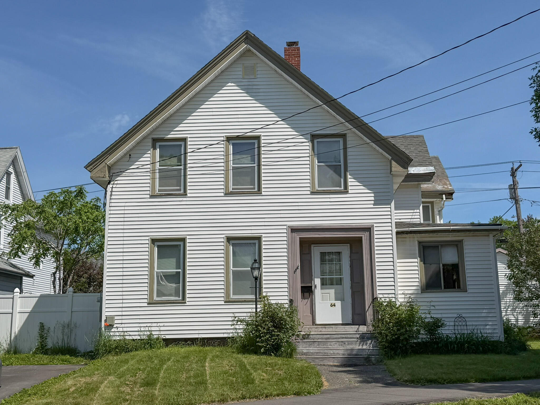 64 Division St Front