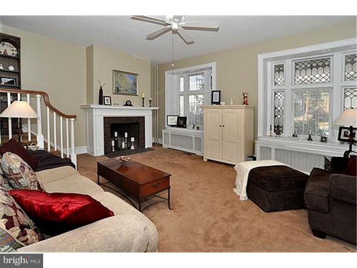 254 Mather Road Jenkintown, PA 19046 - Photo 3 of 19 Living Room