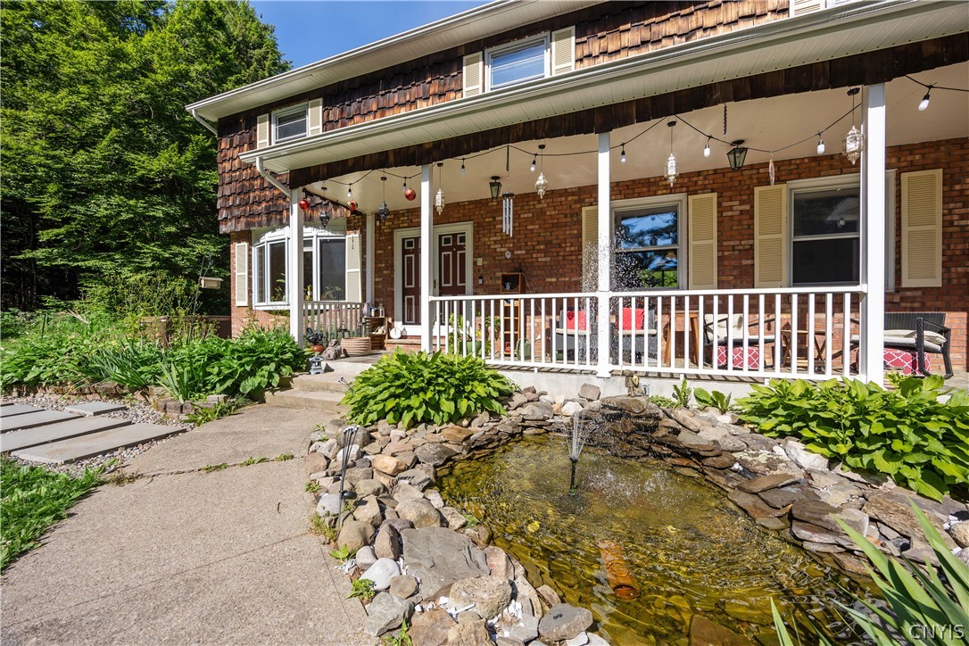 101 Curtain Road Tully, NY 13159 - Photo 7 of 47
