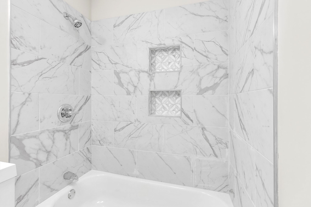 125 Yale Street Springfield, MA 01109 - Photo 29 of 41 Gallery Image 29