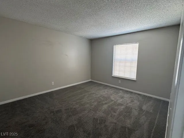 $1,225 | 3823 South Maryland Parkway, Unit L11, Las Vegas, NV 89119