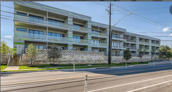 $1,750 | 4004 Banister Lane, Unit 106, Austin, TX 78704