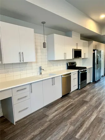 $1,750 | 4004 Banister Lane, Unit 106, Austin, TX 78704