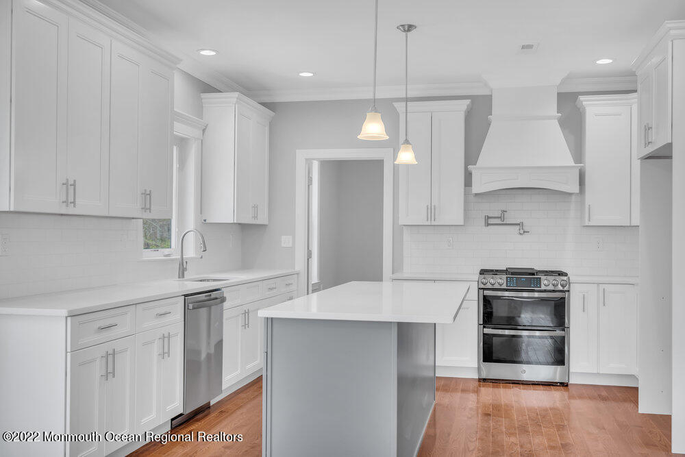 4 Sander Way Bayville, NJ 08721 - Photo 16 of 54 023_dsc07702