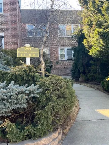 $399,000 | 291 Cedarhurst Avenue, Unit K9, Cedarhurst, NY 11516