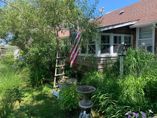 $24,000 | 120 Bungalow Walk, Ocean Beach, NY 11770