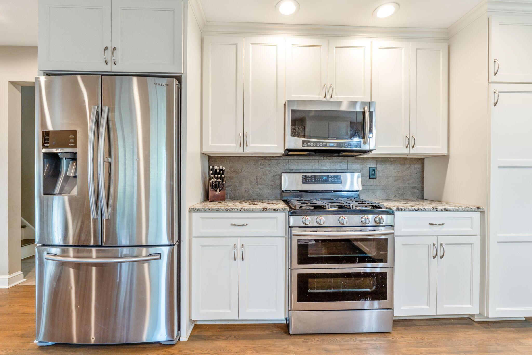 2211 Sheringham Road Columbus, OH 43220 - Photo 11 of 73 2211 Sheringham Rd (Interior)-12